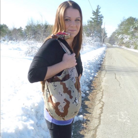 Handmade reversible camo slouchy hobo bag - Picture 2 of 4